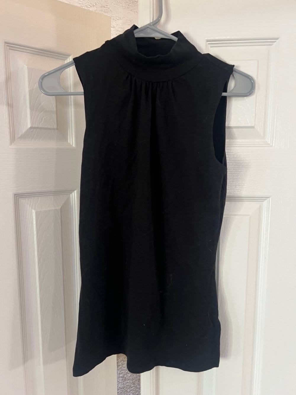 Express Black Sleeveless Mock Neck Camisole